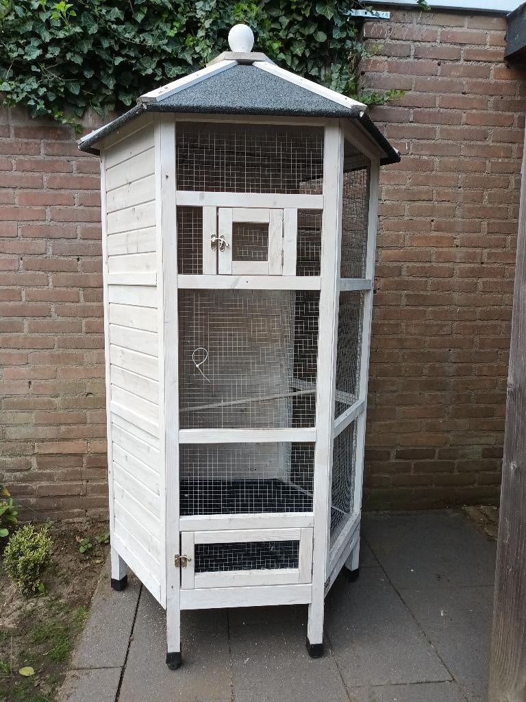 te koop voliere, Dieren en Toebehoren, Ophalen, Gebruikt, Hout, Volière