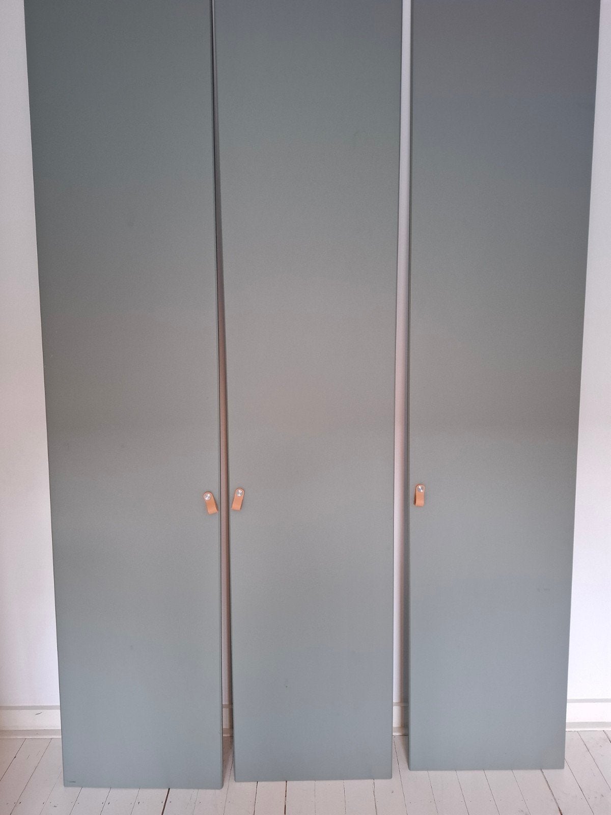 Gratis: 3 IKEA PAX REINSVOLL deuren, grijsgroen, Ophalen, Overige materialen, 200 cm of meer, 50 tot 100 cm