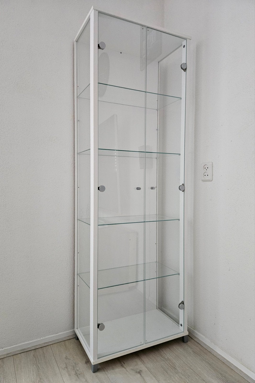 Glazen Vitrinekast 172x57x32 cm, Ophalen, Met deur(en), 50 tot 100 cm, Zo goed als nieuw