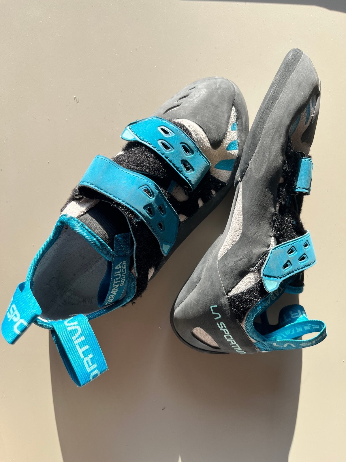 La Sportiva Tarantula Boulder klimschoenen (38,5), Sport en Fitness, Ophalen of Verzenden, Zo goed als nieuw, Klimsportschoenen