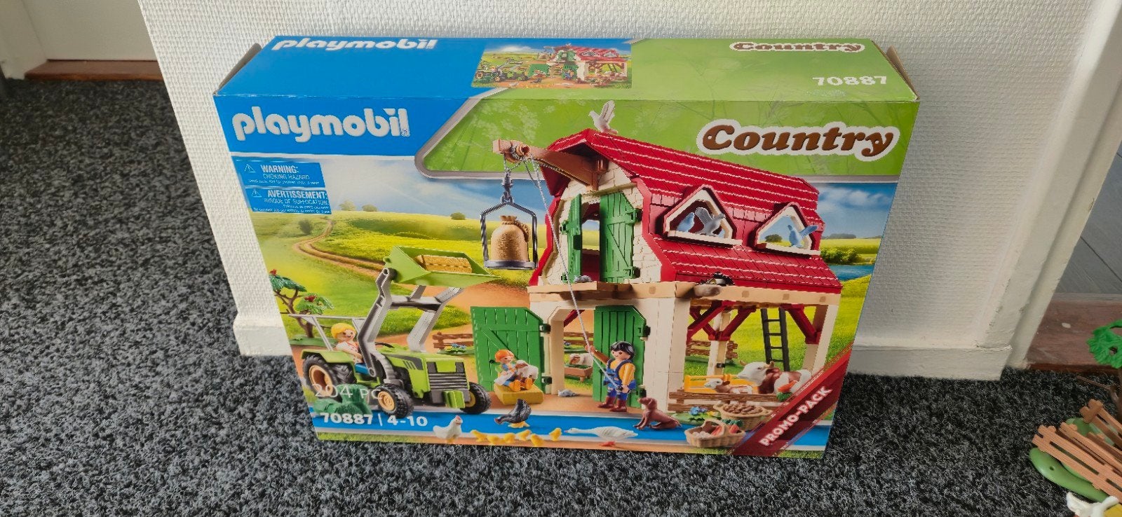 PLAYMOBIL Country Boerderij met fokkerij voor kleine dieren, Ophalen, Gebouw, Complete set, Zo goed als nieuw