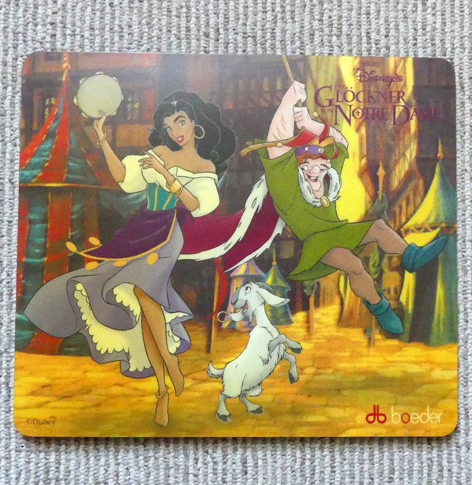 Walt Disney Klokkenluider van de Notre Dame muismat 1996, Ophalen of Verzenden, Overige figuren, Gebruikt, Overige typen
