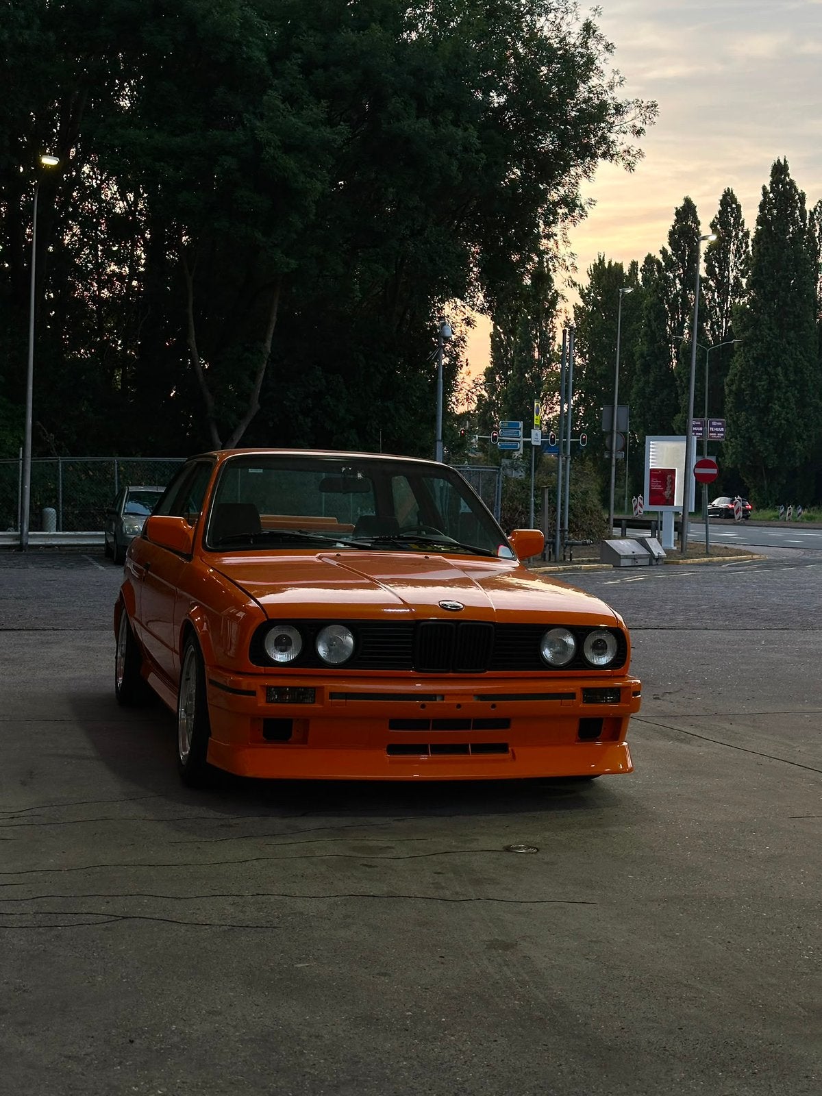 BMW 3-Serie 1.8 I 318 AUT K6 1988 Grijs, Automaat, Achterwielaandrijving, 4 cilinders, 1796 cc