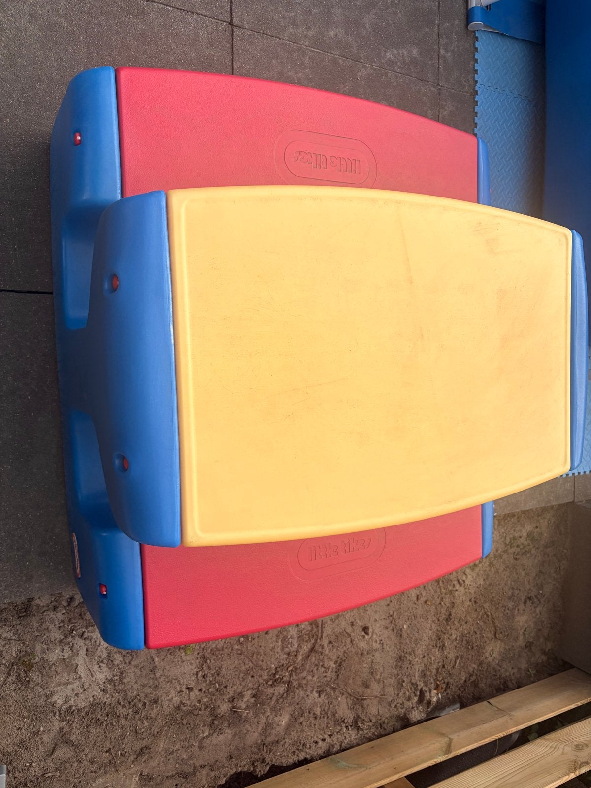 Little Tikes Picknicktafel - Groot model, z.g.a.n., Kinderen en Baby's, Ophalen, Zo goed als nieuw