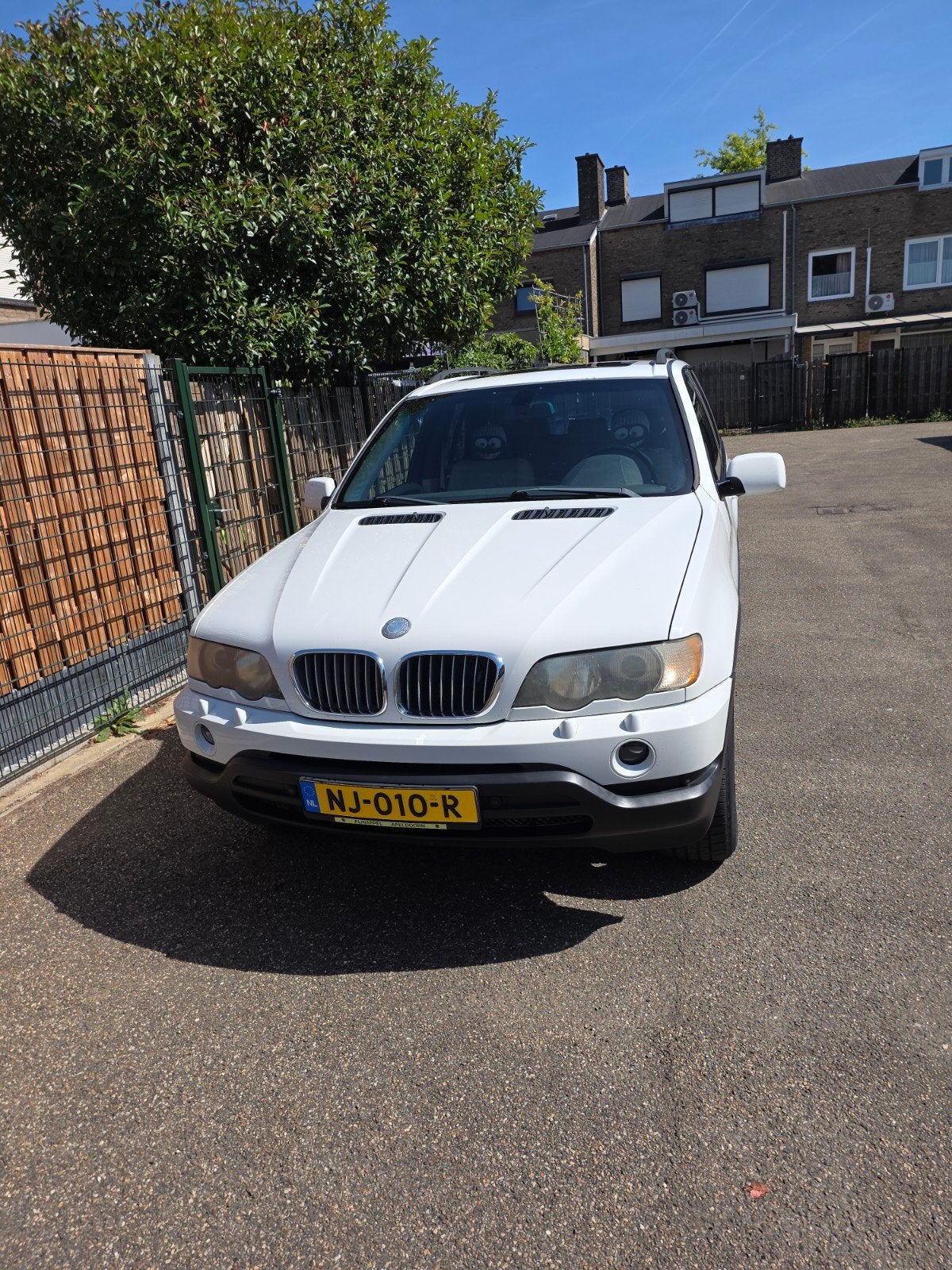 BMW X5 4,4Liter V8 weinig km YOUNG TIMER, Auto's, BMW, Automaat, 138 €/maand, Bruin, Vierwielaandrijving