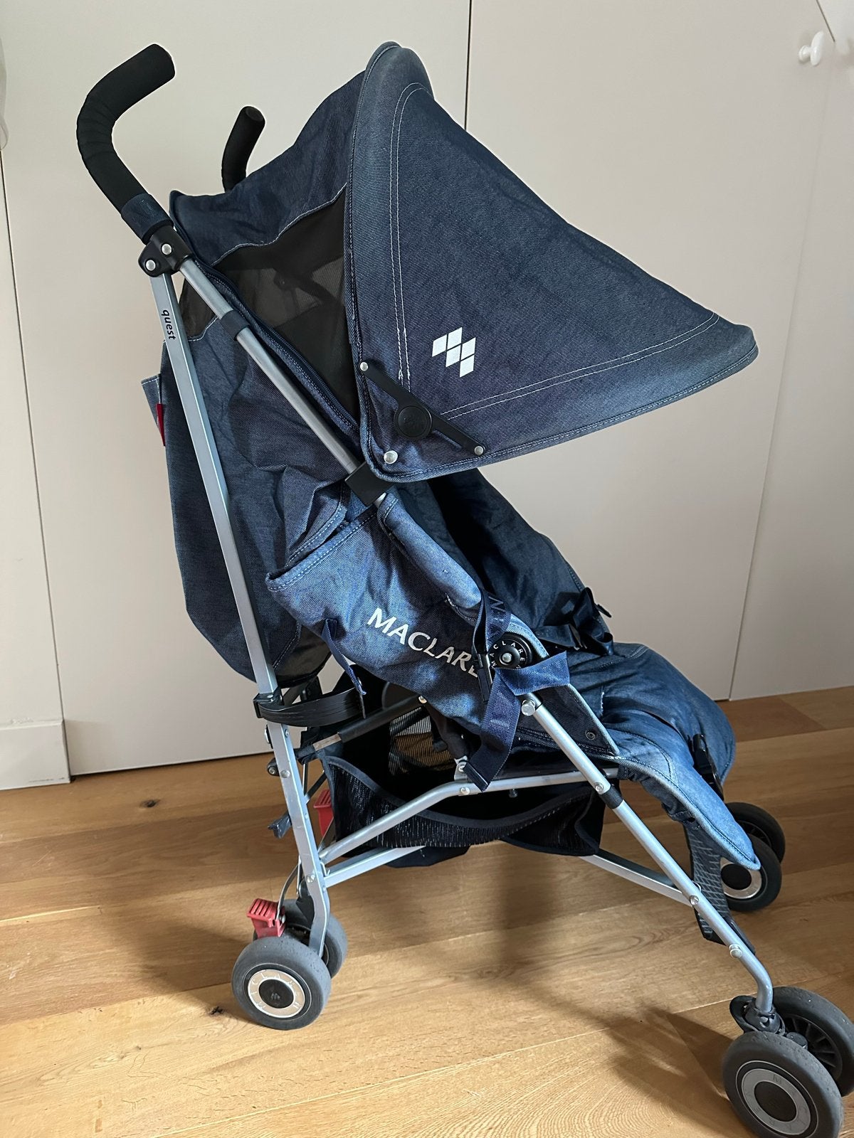 Maclaren Quest buggy - denim look incl reistas en regenhoes, Ophalen, Gebruikt, Kinderwagen, Overige merken