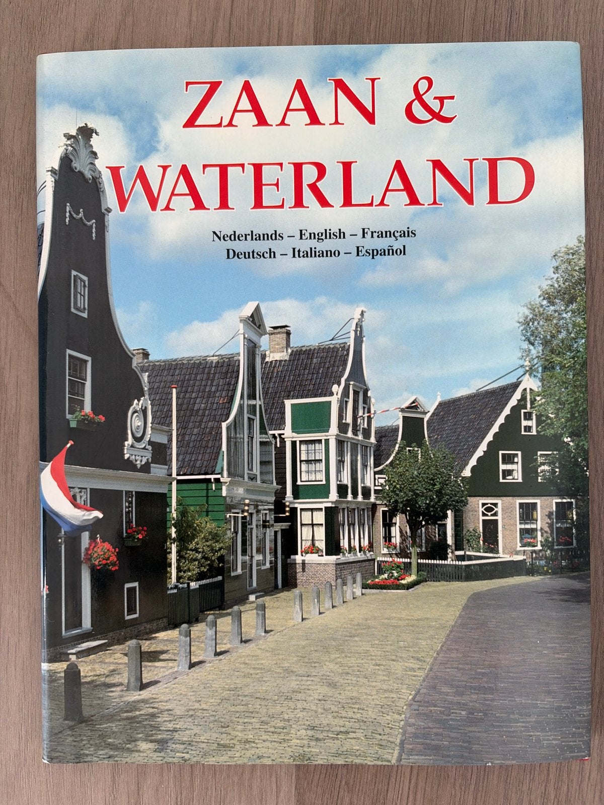 Zaan & Waterland - Illustra Holland Book Sales, Boeken, Geschiedenis | Stad en Regio, Ophalen of Verzenden, 20e eeuw of later