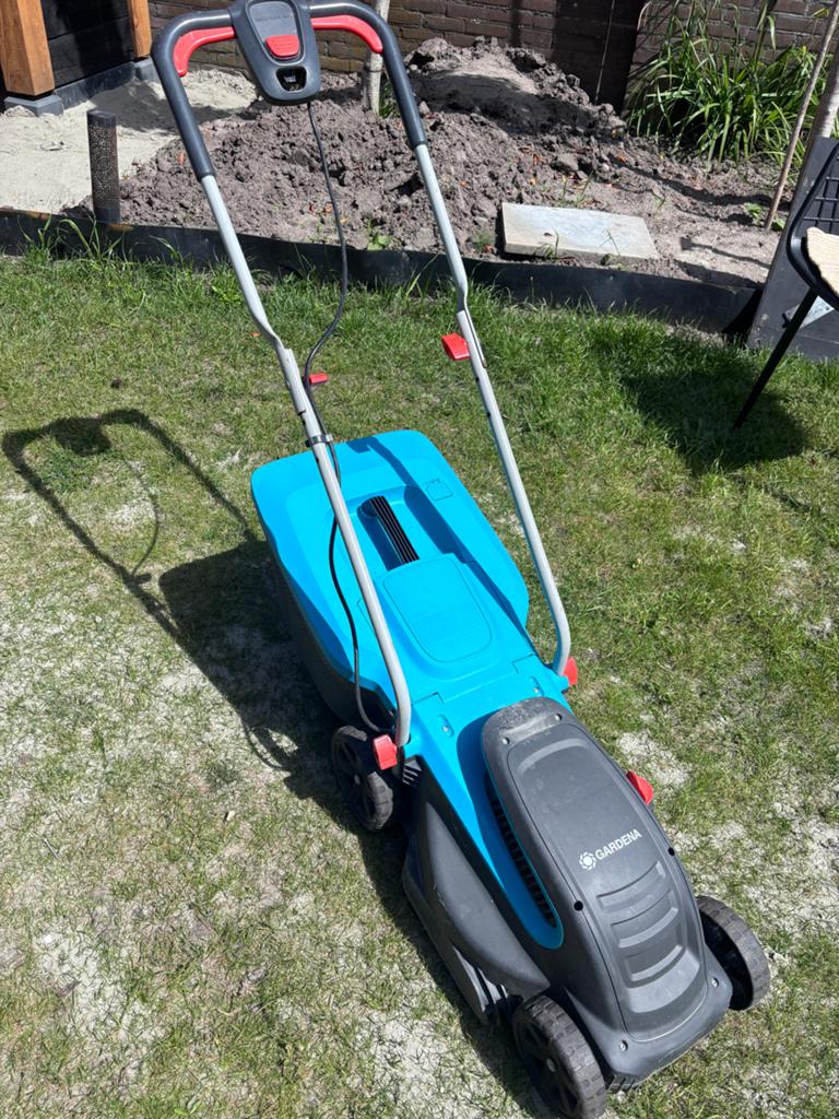 Gardena Elektrische Grasmaaier - Compact en Efficiënt, Ophalen, Cirkelmaaier, Gebruikt, Elektrische grasmaaier