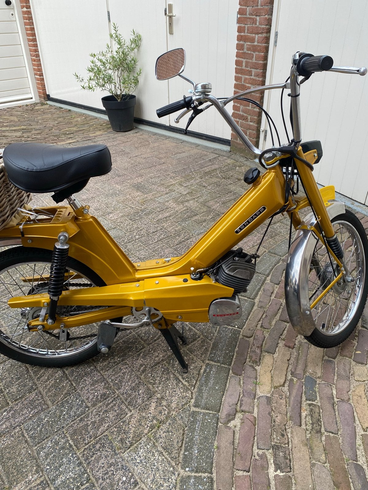 Zundapp 442-17 Goudkleurig uit 1974 - Volledig Gerestaureerd, Ophalen, Gebruikt, Overige modellen, Maximaal 45 km/u