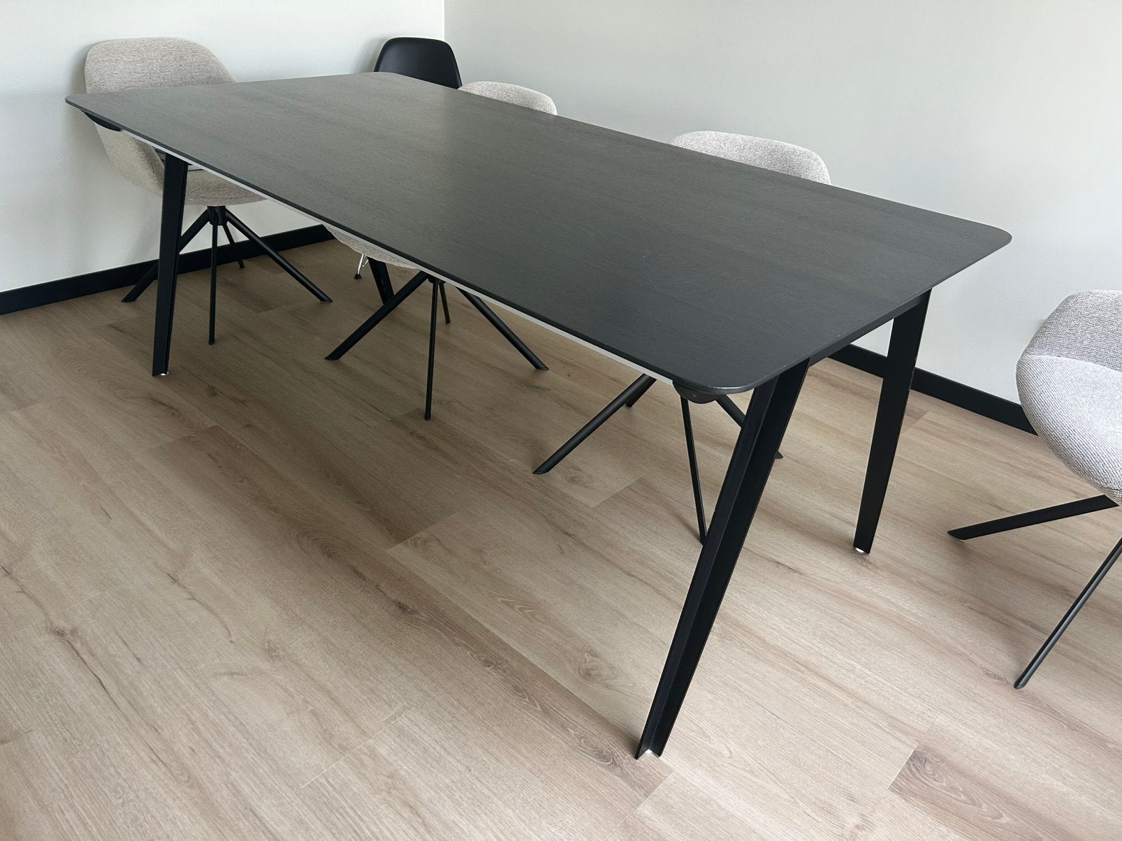 Zwarte Bert Plantagie eettafel 200 x 100 cm, Ophalen, 200 cm of meer, 50 tot 100 cm, Zo goed als nieuw