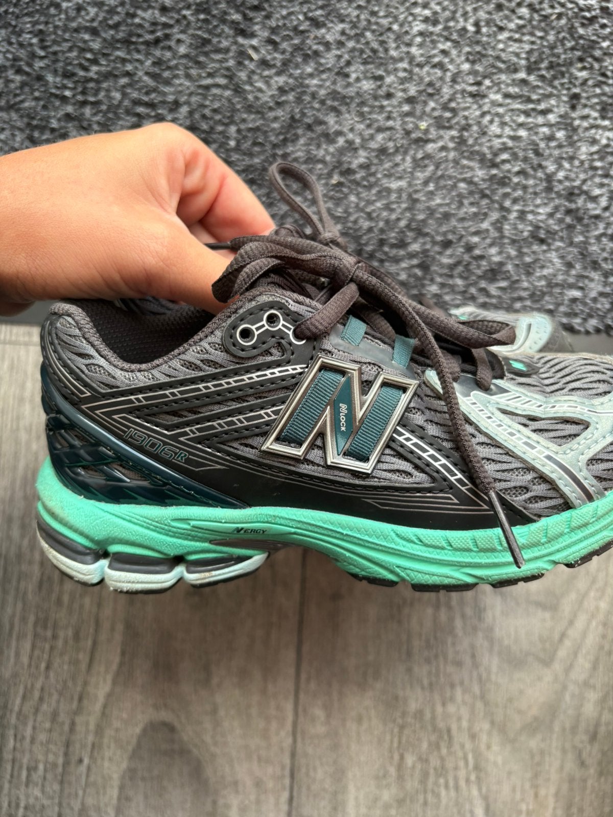 New balance maat 32, Ophalen of Verzenden, Zo goed als nieuw, Jongen of Meisje, Schoenen