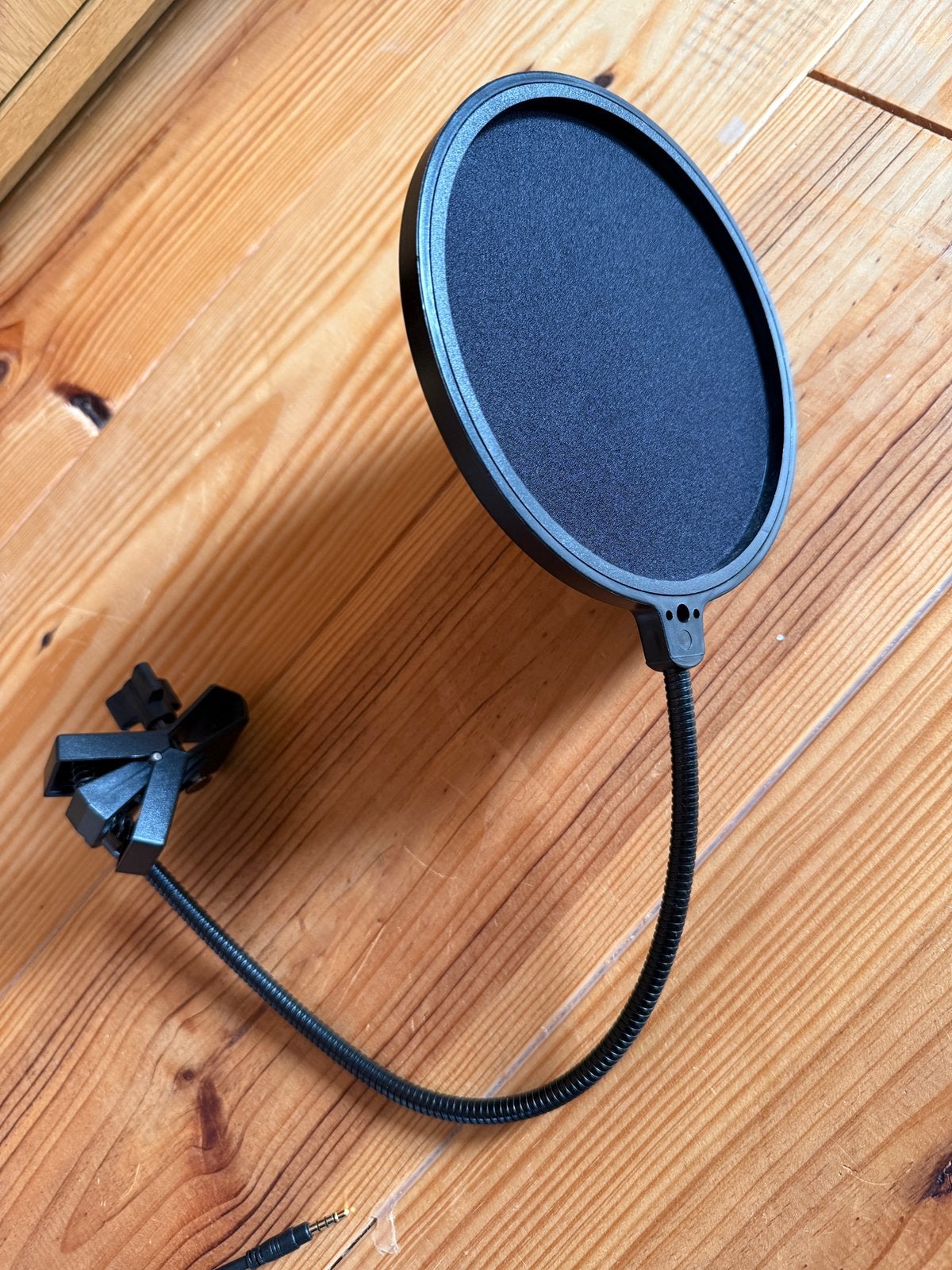 Popfilter voor microfoon – met flexibele arm en bureauclip, Muziek en Instrumenten, Ophalen, Zo goed als nieuw