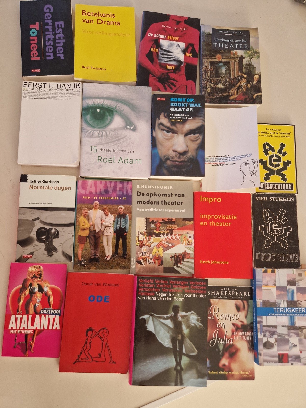 Toneel teksten en theater boeken oa K. Johnstone - Impro, Ophalen of Verzenden, Cabaret, K. Johnstone, Zo goed als nieuw