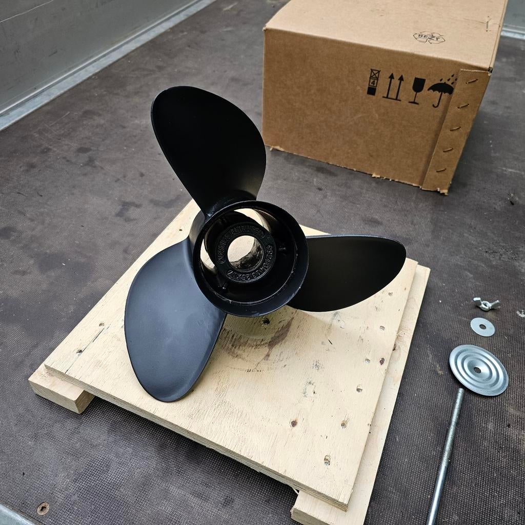 Propeller 17 P 13,25x17 70 pk 80 pk 100 pk 115 pk 130 pk, Watersport en Boten, Ophalen of Verzenden, Motor en Techniek