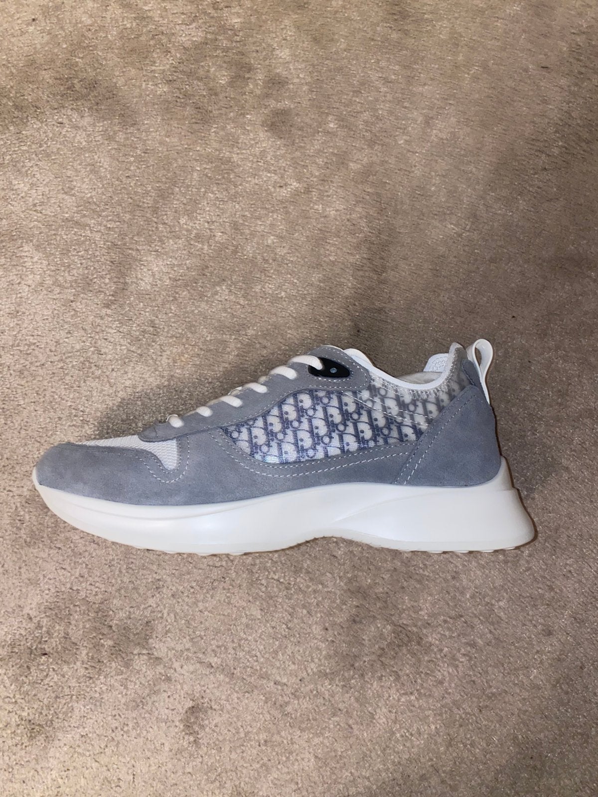 Dior B25 grey in maat 42, 43 en 44, Kleding | Dames, Schoenen, Ophalen of Verzenden, Zo goed als nieuw, Grijs, Sneakers of Gympen