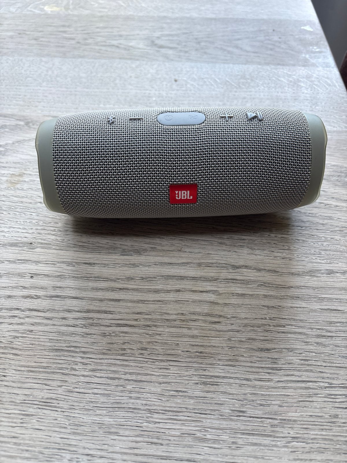 JBL Charge 3 met nieuwe accu, Gebruikt, JBL, Ophalen of Verzenden, Draagbare speaker
