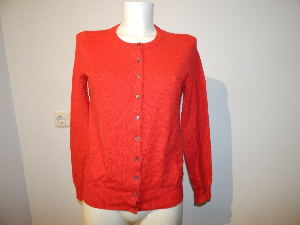 Repeat rood vest cashmere knoopjes sluiting ronde hals M