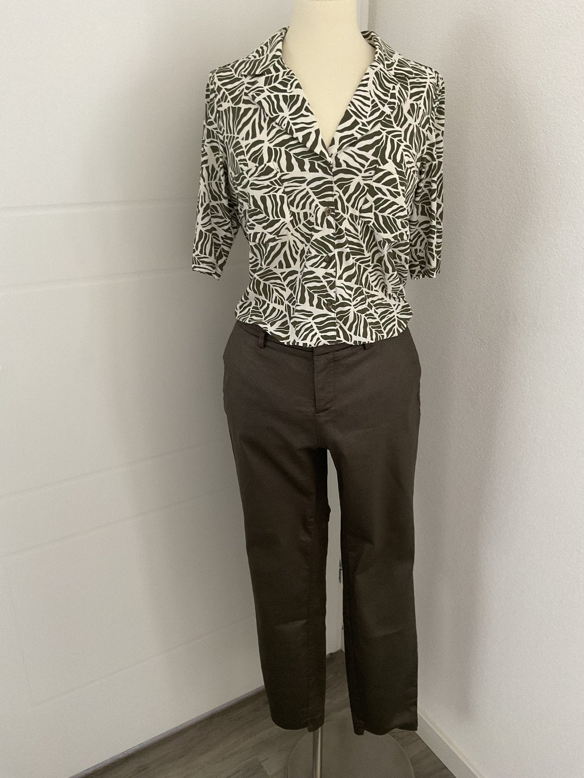 Yaya Groene Broek Maat 40 - Comfortabel & Stijlvol, Maat 38/40 (M), Ophalen of Verzenden, Zo goed als nieuw, Lang