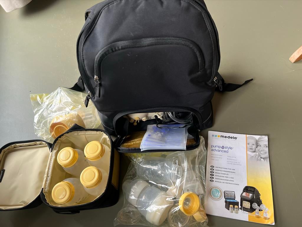 Medela borstkolf pump in style advanced, Ophalen, Gebruikt, Borstkolf