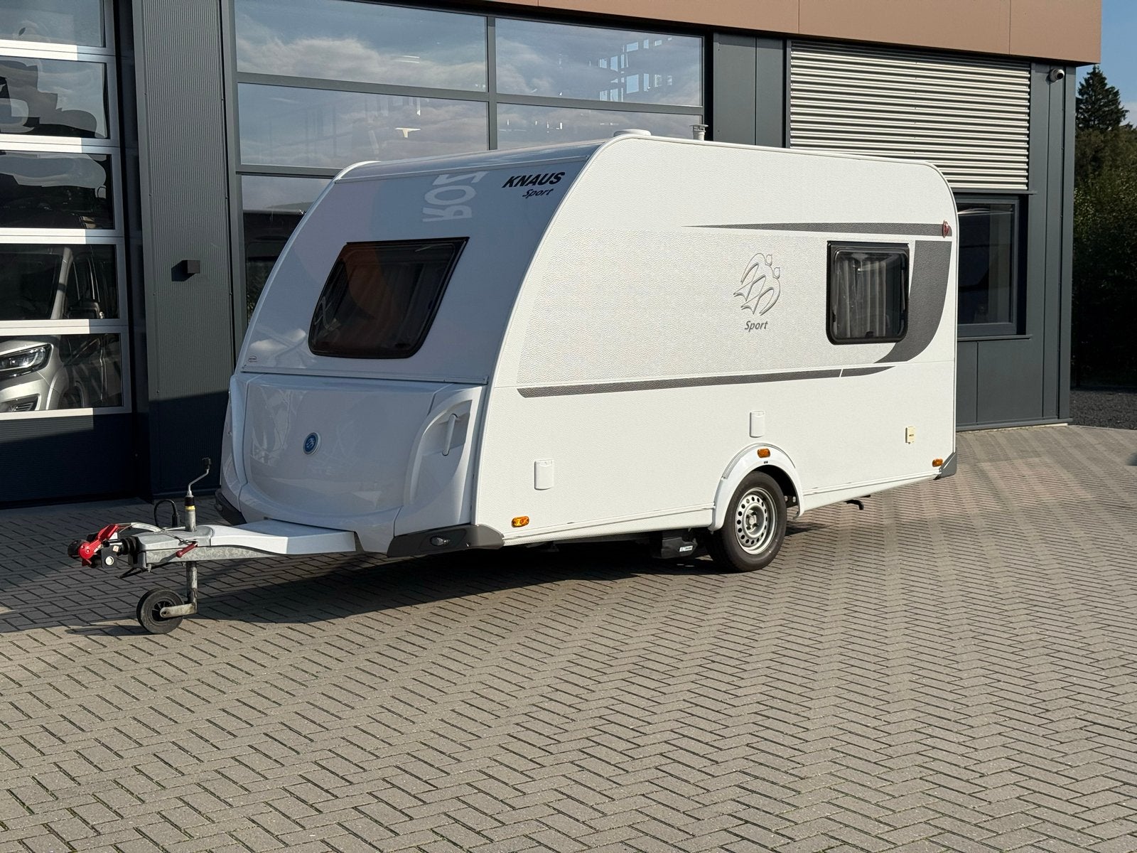 Knaus Sport 400 QD (2018) met mover van eerste eigenaar *, Caravans en Kamperen, Bedrijf, Knaus, Reservewiel, Tot 4 meter