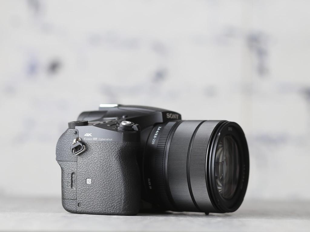 Sony RX10 mark IV - Incl. 1 jaar garantie!, -, -, Compact, Ophalen of Verzenden