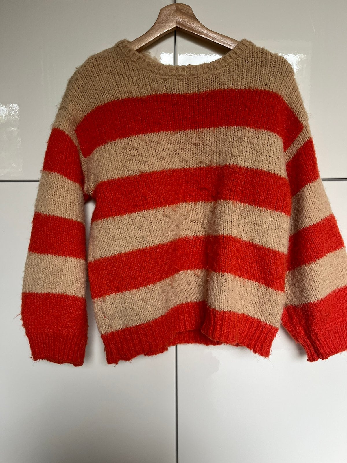 Beige met rood gestreepte trui maat M VILA, Ophalen of Verzenden, Gedragen, Maat 38/40 (M), Meerkleurig