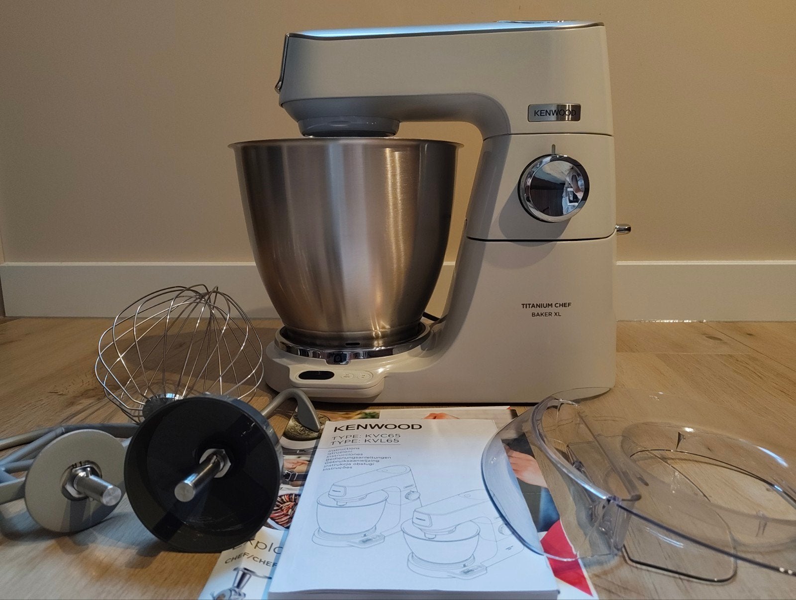 Nieuwstaat. Kenwood Titanium Chef Baker XL Wit keukenmachine, 4 liter of meer, Ophalen of Verzenden, Zo goed als nieuw, 3 snelheden of meer
