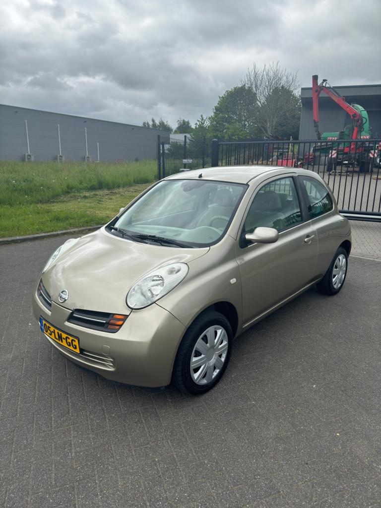 Nissan Micra 1.4 | Zeer netjes | Vele opties | Top onderhoud, Auto's, 31 €/maand, 4 cilinders, Beige, Origineel Nederlands