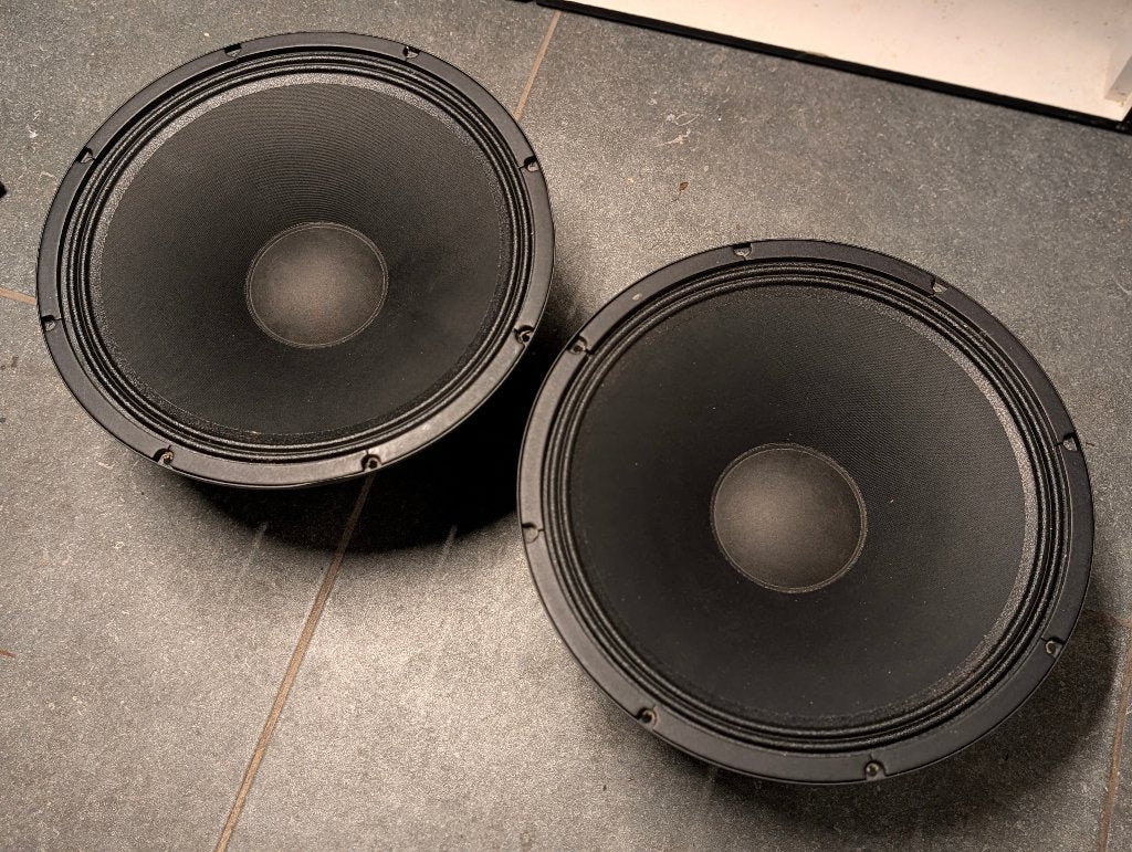 Celestion TF1530 woofers + filters, Audio, Tv en Foto, Luidsprekers, Overige merken, Subwoofer, Ophalen of Verzenden, Zo goed als nieuw