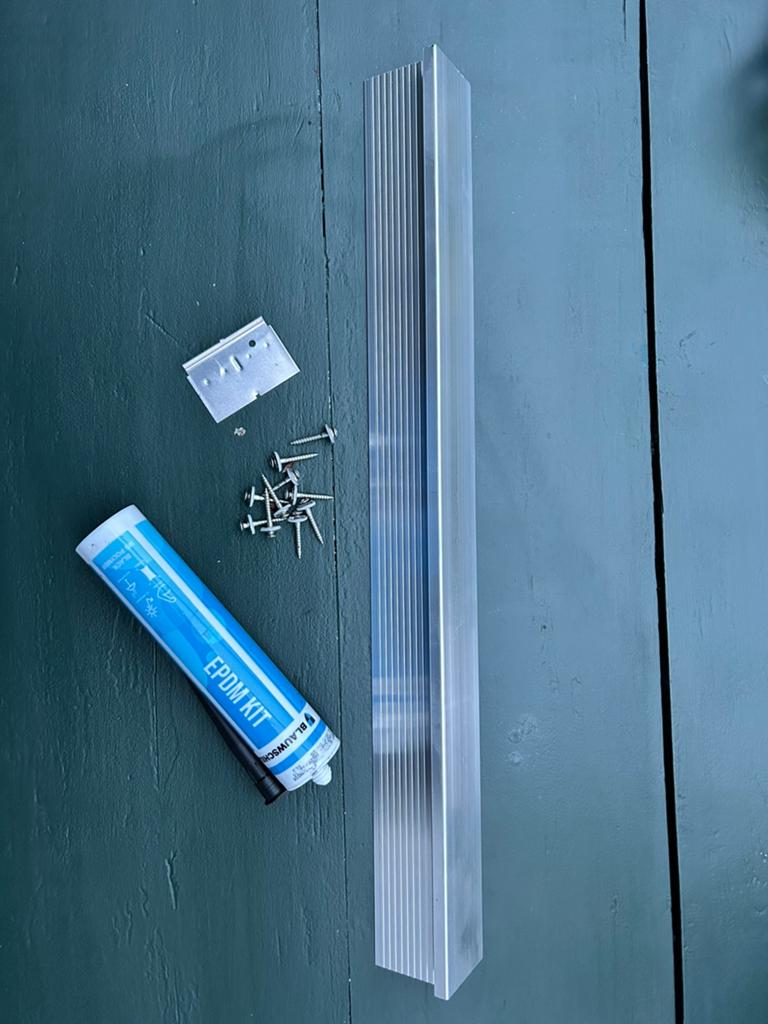 Daktrim en toebehoren, Steen of Klei, Zwart, Ophalen of Verzenden, Zo goed als nieuw
