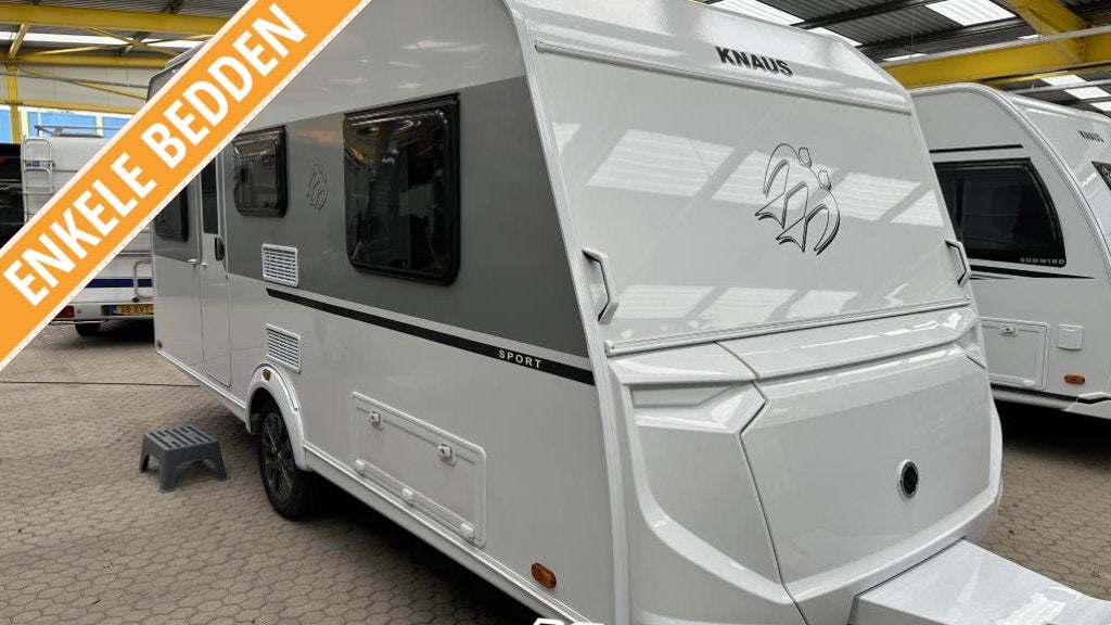 Knaus Sport 460 EU ENKELE BEDDEN VLOERVERWARMING, Caravans en Kamperen, Standaardzit, Bedrijf, Ringverwarming, 5 tot 6 meter