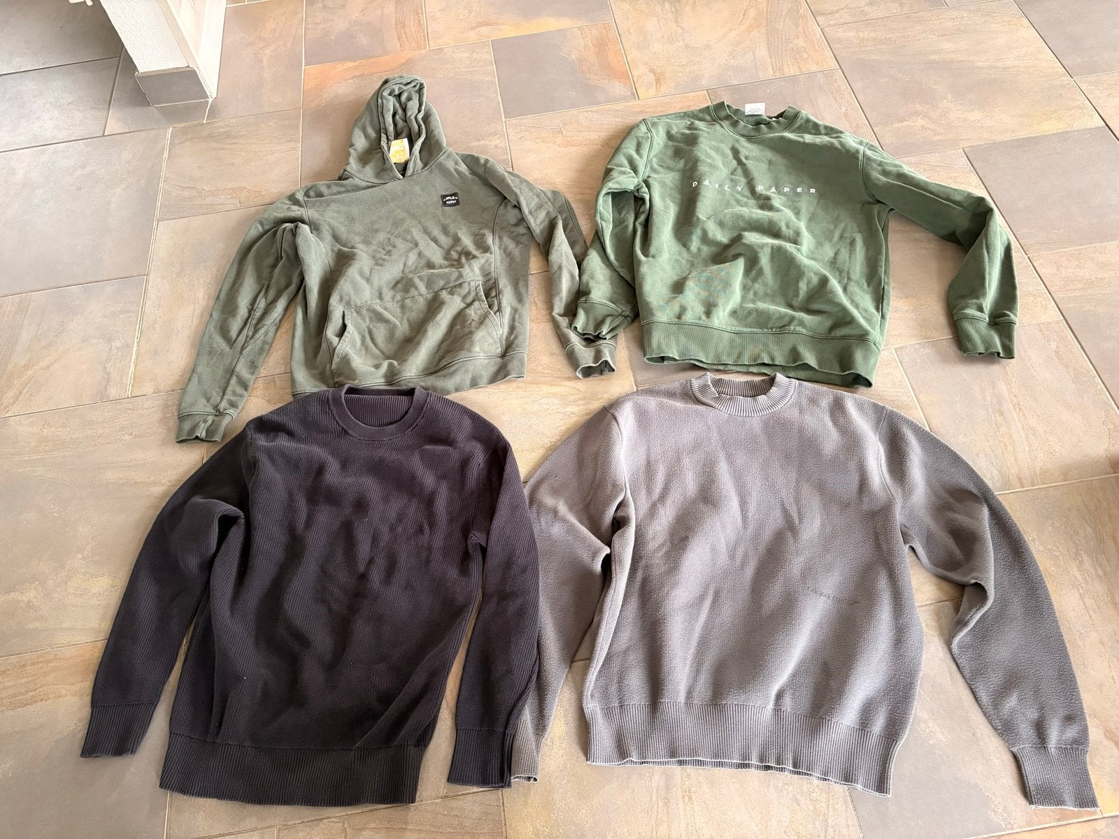 Div. truien M: Daily Paper, Zara, Jack & Jones, in gold we, Kleding | Heren, Ophalen of Verzenden, Gedragen, Overige maten, Groen