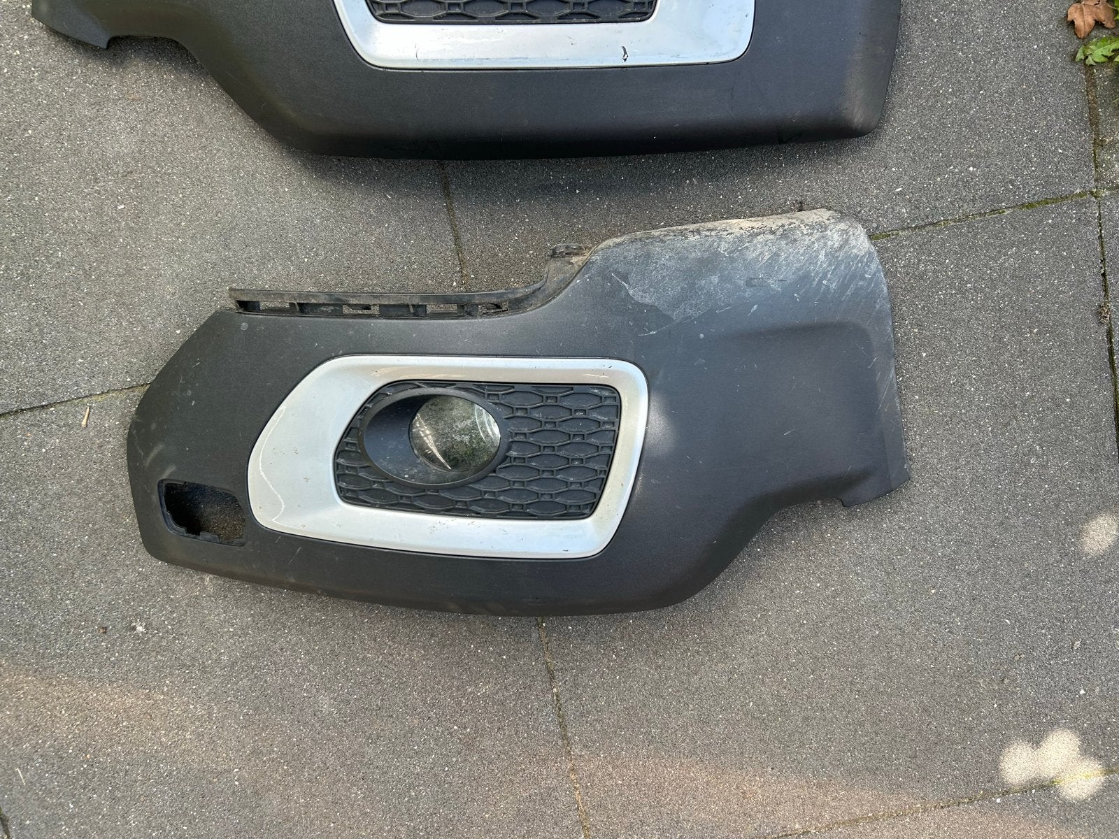 Volvo XC70 Bumperdeel met mistlampuitsparing - Gebruikt, Auto-onderdelen, Gebruikt, Voor, Ophalen of Verzenden, Volvo