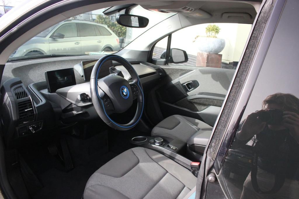 BMW I3 Basis iPerformance 94Ah 33 kWh | 20 Inch Turbine Styl, Auto's, BMW, Automaat, Gebruikt, 300 km, Automatische klimaatregeling