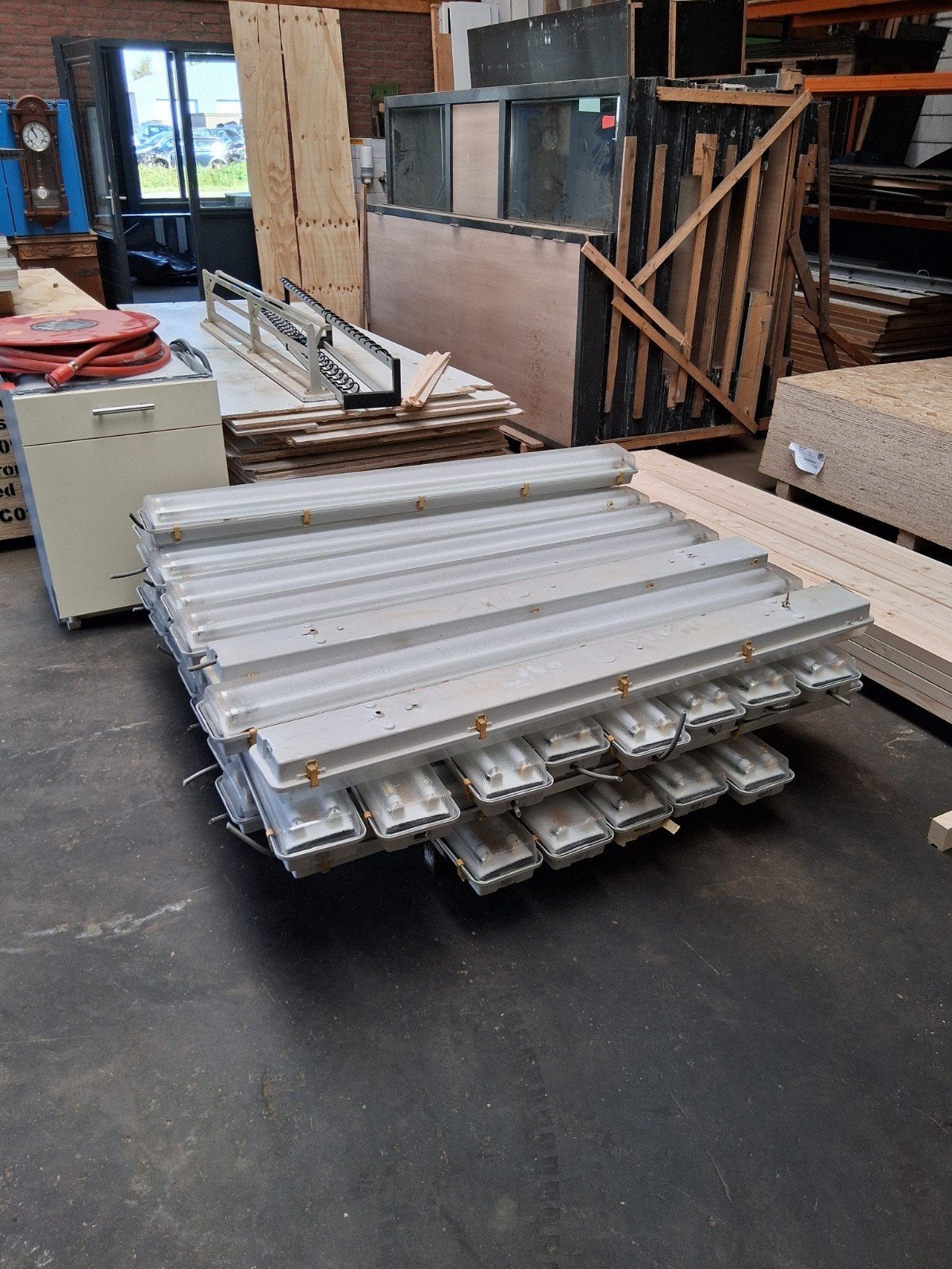 Partij circulaire tl bakken, Ophalen, Gebruikt, Minder dan 50 watt, Lamp met armatuur