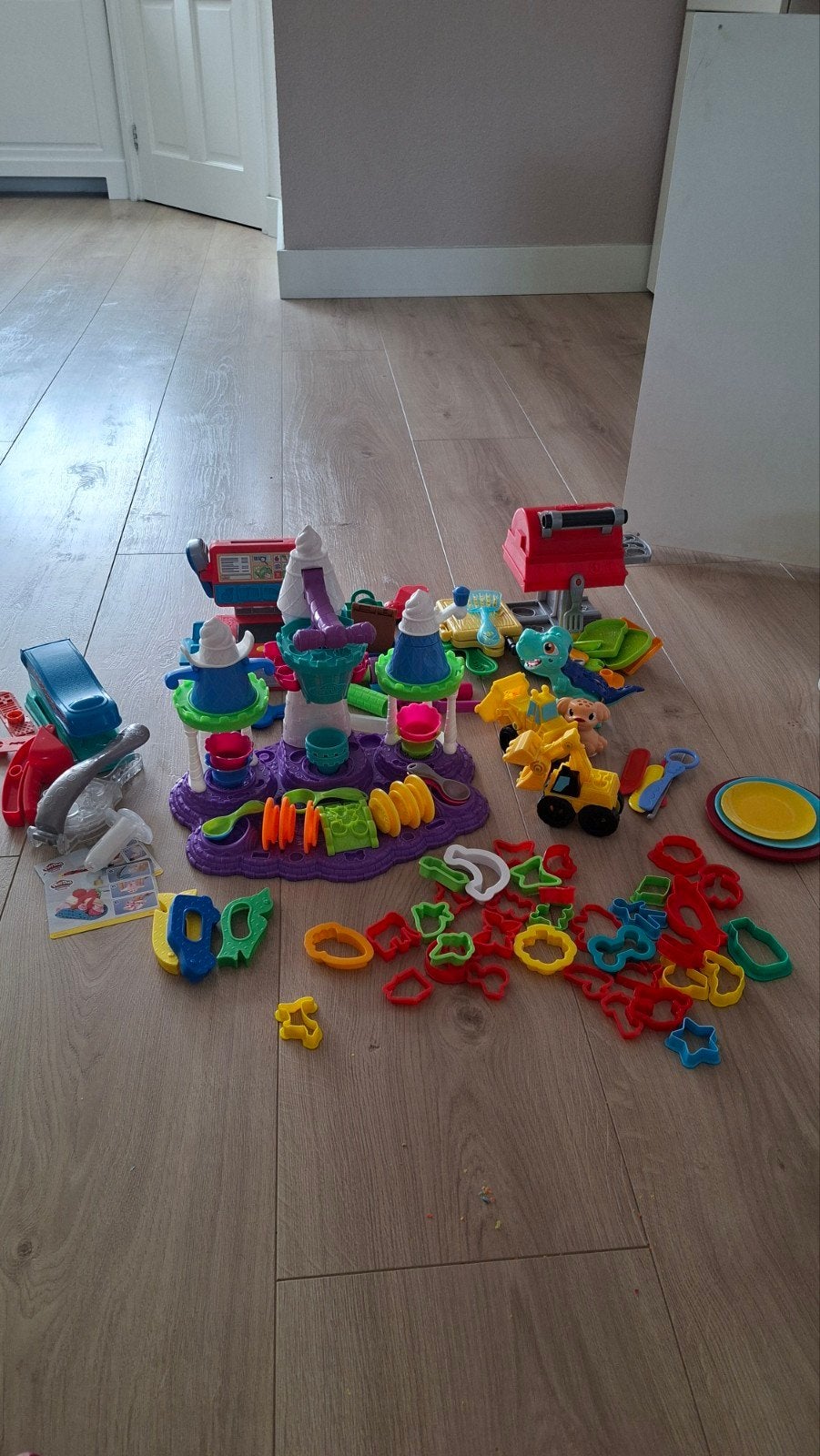 Grote set met Playdoh klei spullen, Kinderen en Baby's, Ophalen, Zo goed als nieuw, Knutselen