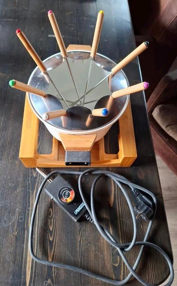 Fonduepan compleet, Witgoed en Apparatuur, Gourmetstellen, Ophalen of Verzenden, 4 t/m 7 personen