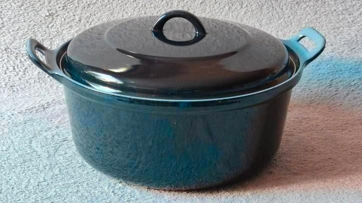TOPSTAAT Grote gietijzeren pan - Made in France -  28 cm, Huis en Inrichting, Ophalen of Verzenden, Zo goed als nieuw, Gietijzer