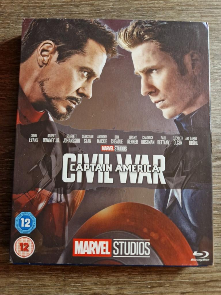 Captain America: Civil War (2016) blu-ray, Ophalen of Verzenden, Zo goed als nieuw, Actie