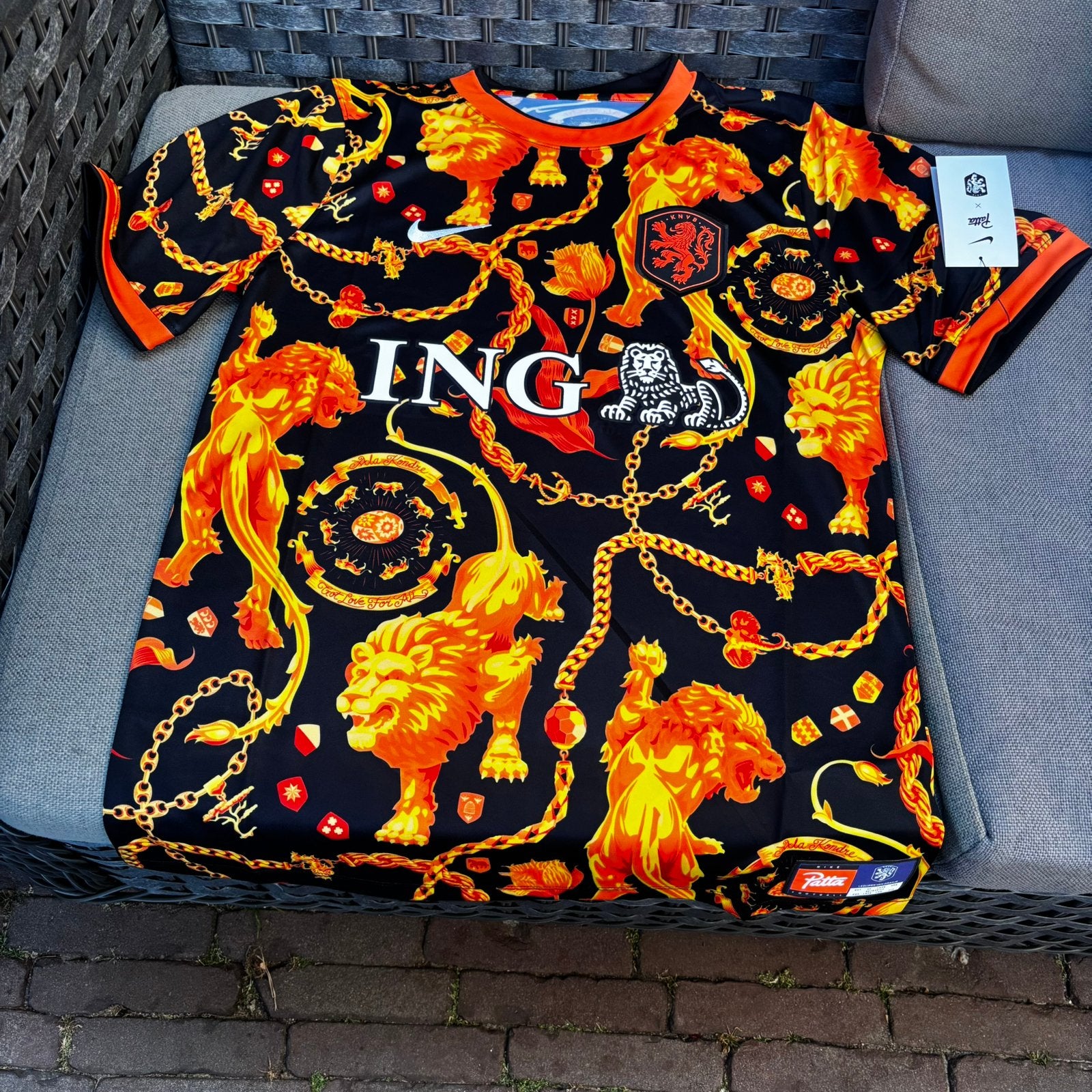 Netherlands X Patta X KNVB maat M origineel Nederlands XI, Ophalen of Verzenden, Nieuw, Meerkleurig, Voetbal