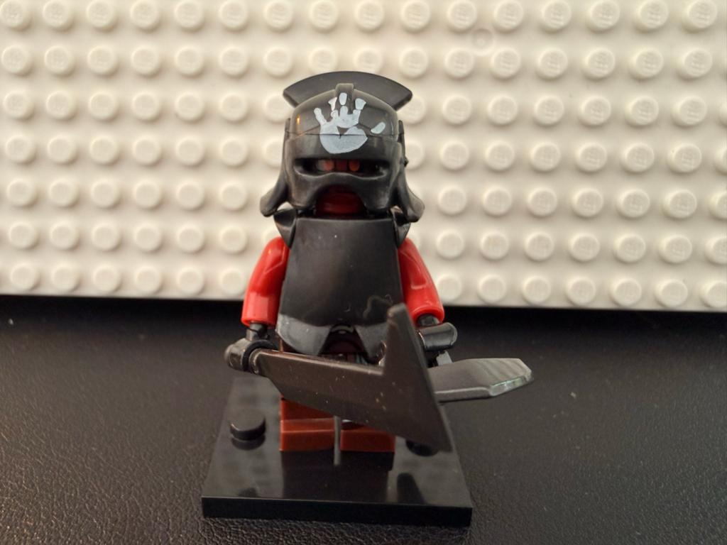 Lord of the Rings: Uruk-Hai Minifig, Kinderen en Baby's, Speelgoed | Bouwstenen, Ophalen of Verzenden, Zo goed als nieuw