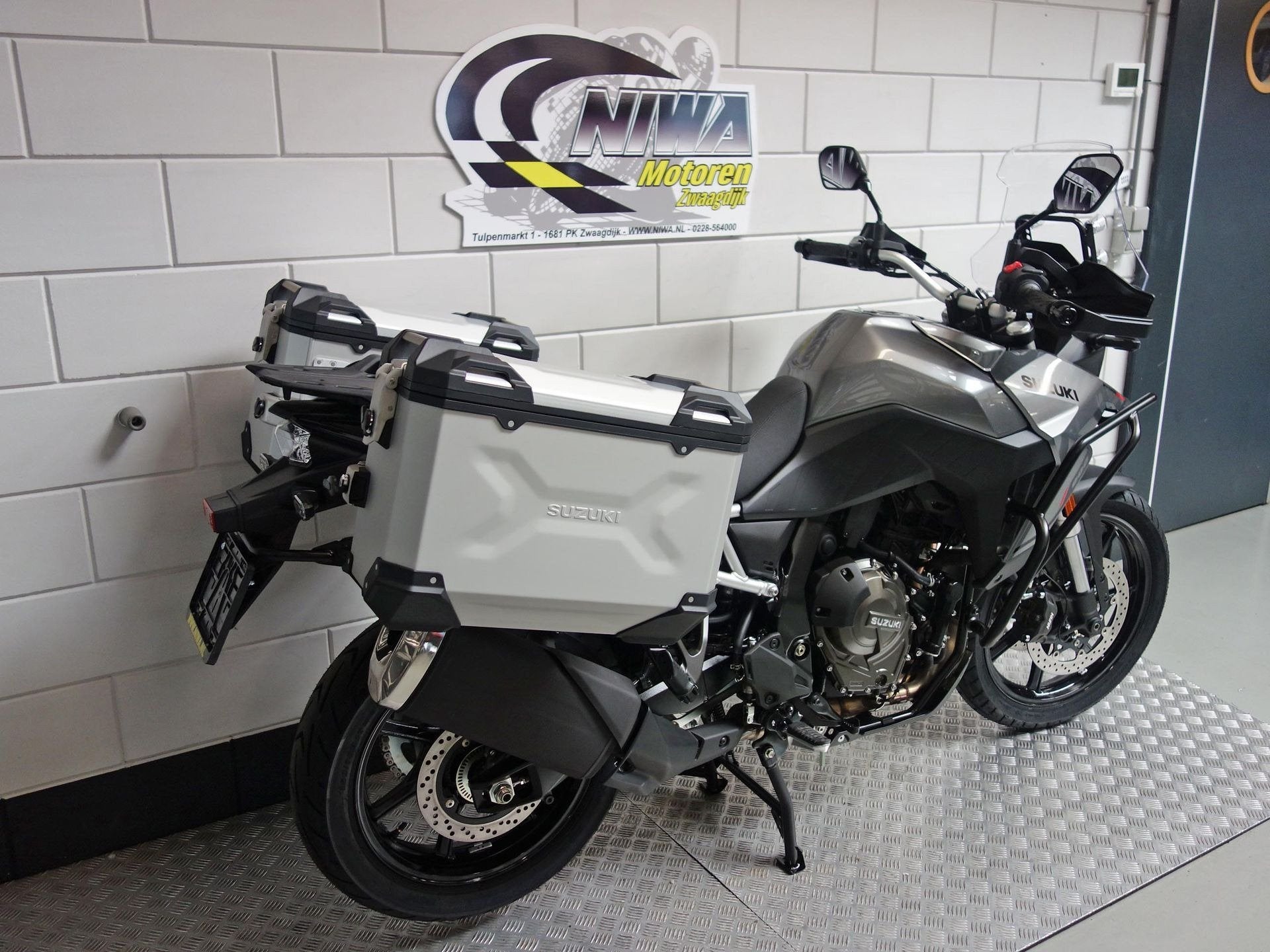Suzuki V-Strom 800, Motoren, Meer dan 35 kW, Toermotor, ABS, 776 cc