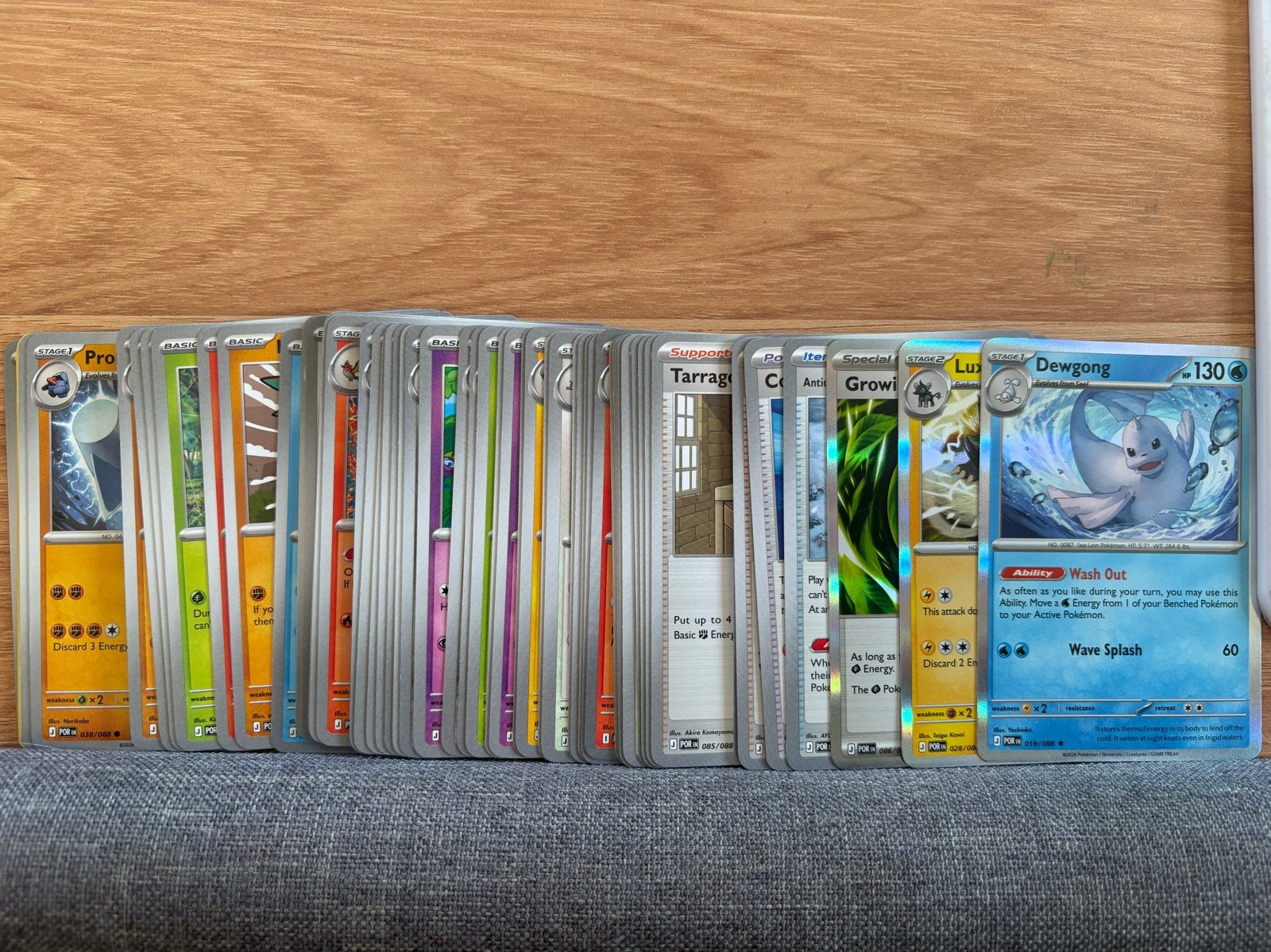 60 Pokémon kaarten, diverse types, Ophalen of Verzenden, Gebruikt, Meerdere kaarten, Foil