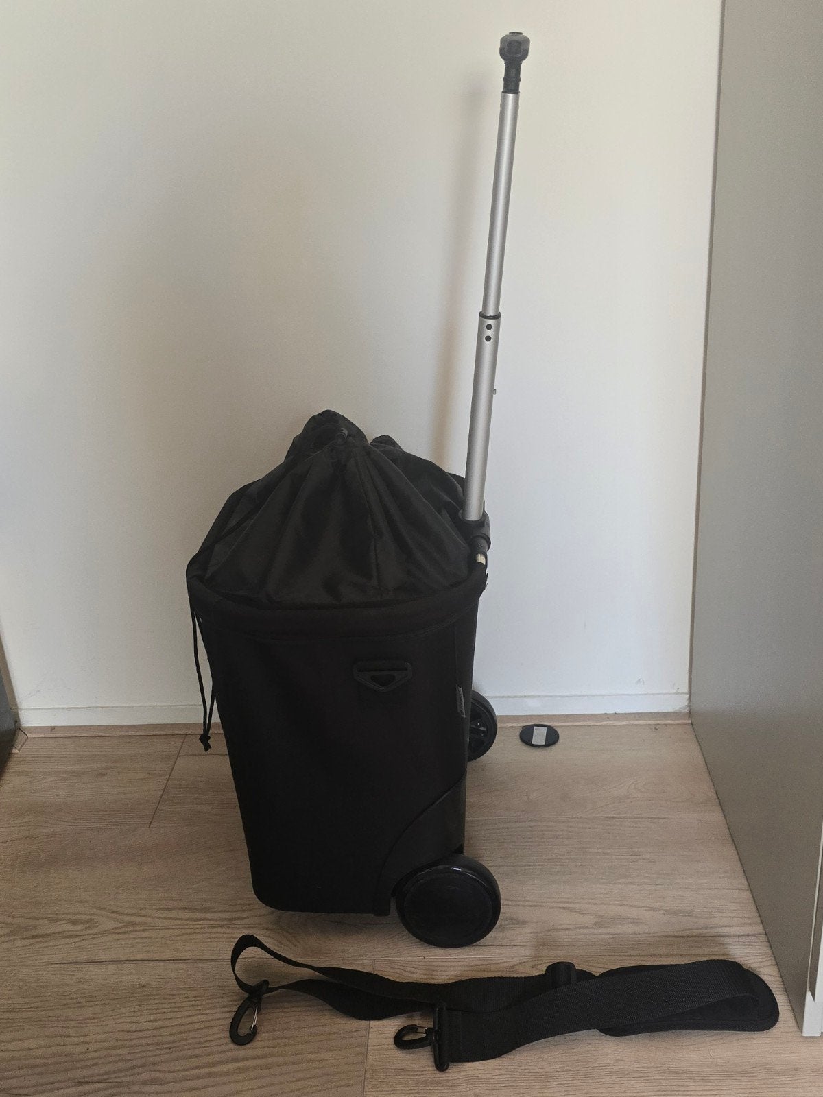 Topmove Boodschappentrolley 40l, Sieraden, Tassen en Uiterlijk, Tassen | Reistassen en Weekendtassen, Ophalen, Zwart, Nieuw, Wieltjes