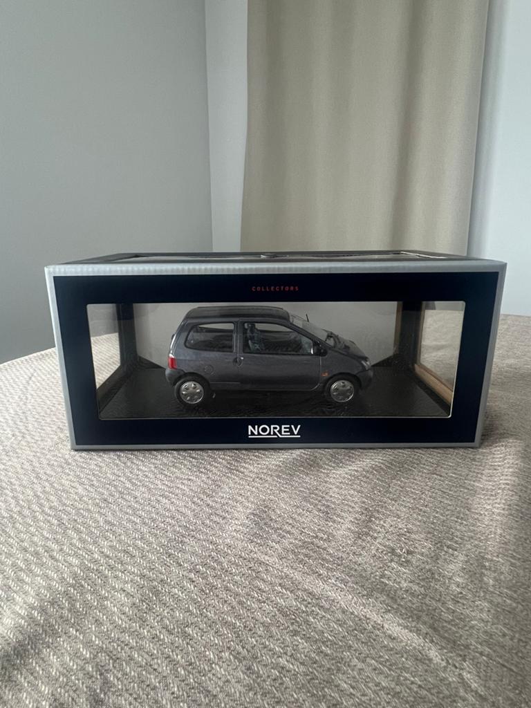 Renault Twingo Norev 1:18, Ophalen of Verzenden, Gebruikt, Norev