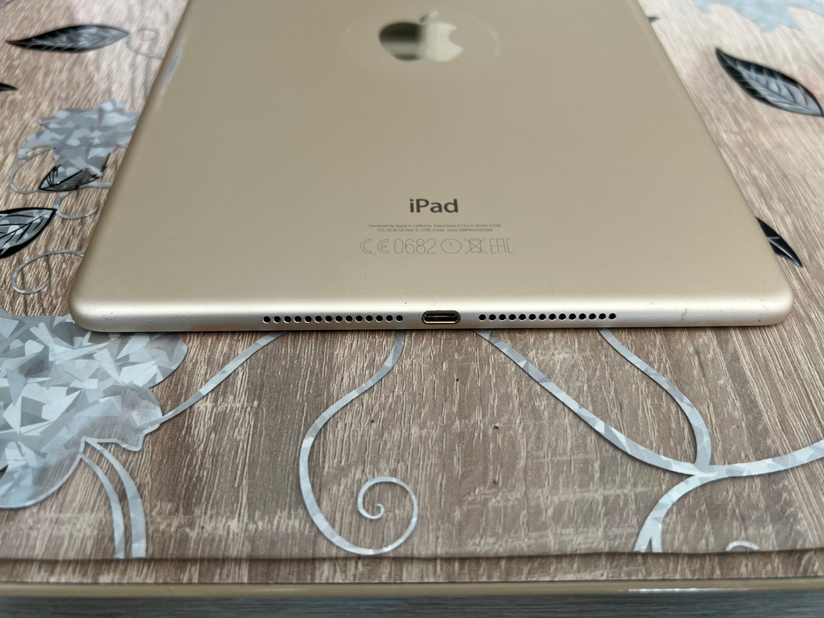 Foto 3 van Nette iPad Air 2 32GB