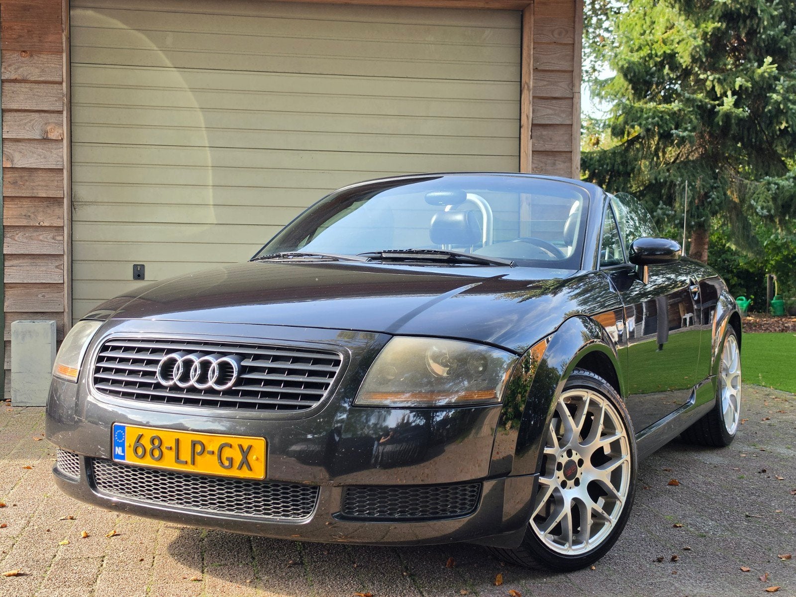 Audi TT 1.8 Turbo Roadster 180PK 18"  NAP Leder Airco Cruise, Auto's, Voorwielaandrijving, TT, Zwart, 4 cilinders