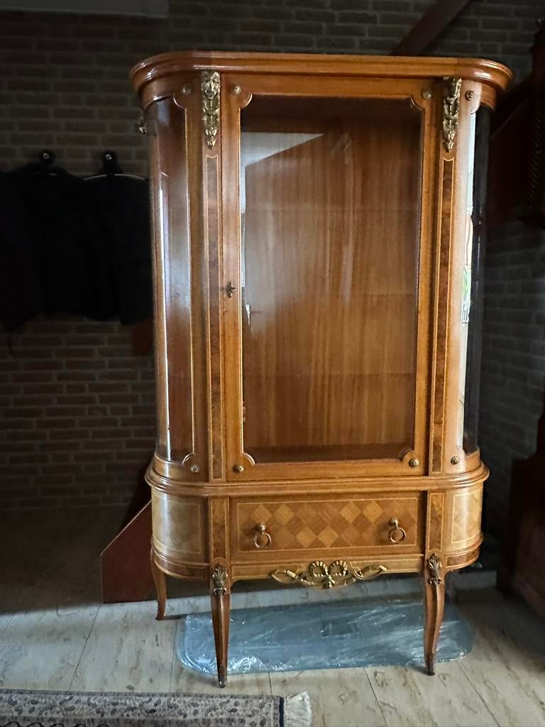 Schitterende franse antieke vitrinekast met gebogen glas, Ophalen