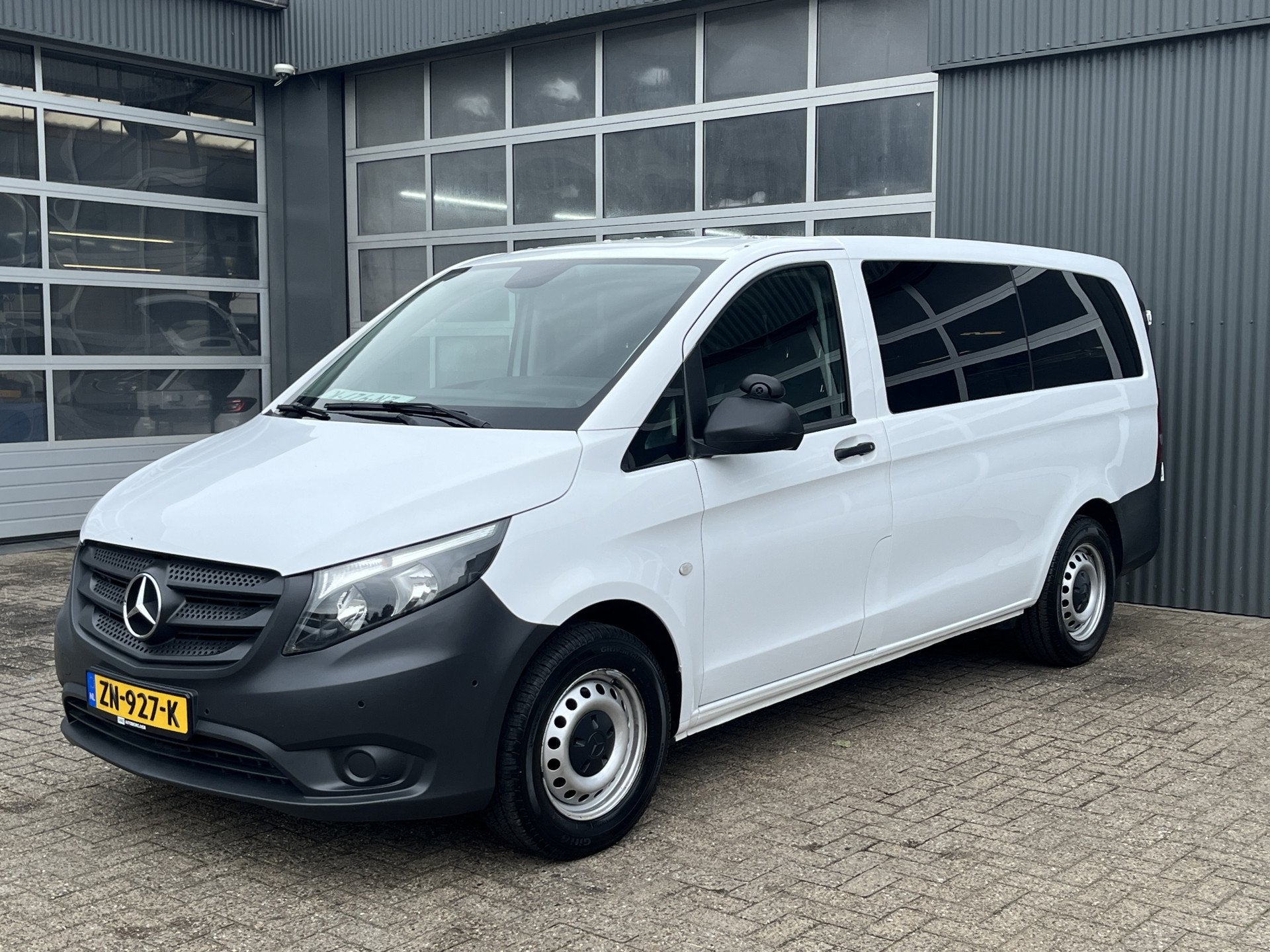 Mercedes-Benz Vito Tourer 116 BlueTEC Pro Lang Airco Cruise, Auto's, Automaat, Gebruikt, 2000 kg, 1912 kg