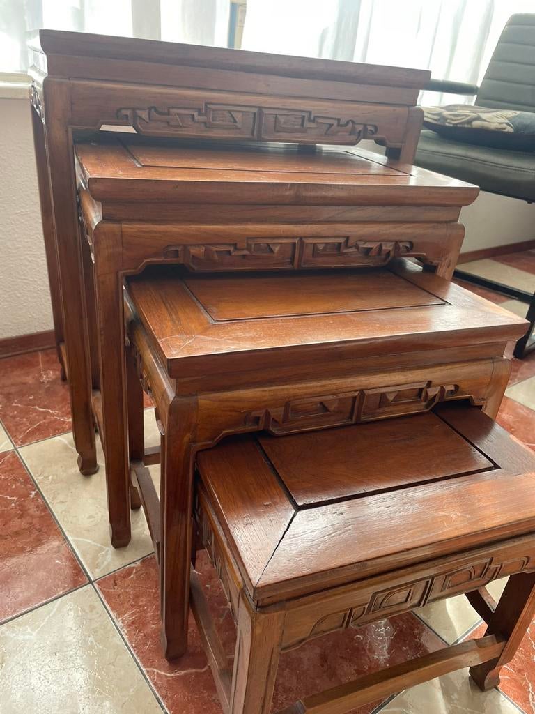 Mooie antieke teakhouten bijzettafeltjes (4 stuks), Ophalen, Aziatisch, Minder dan 55 cm, Gebruikt